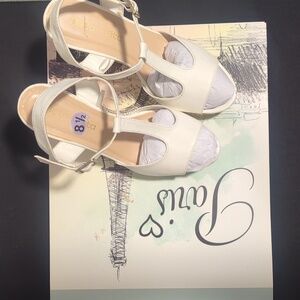 Bella Vita 8 ½ Open Toed Heel Sandals